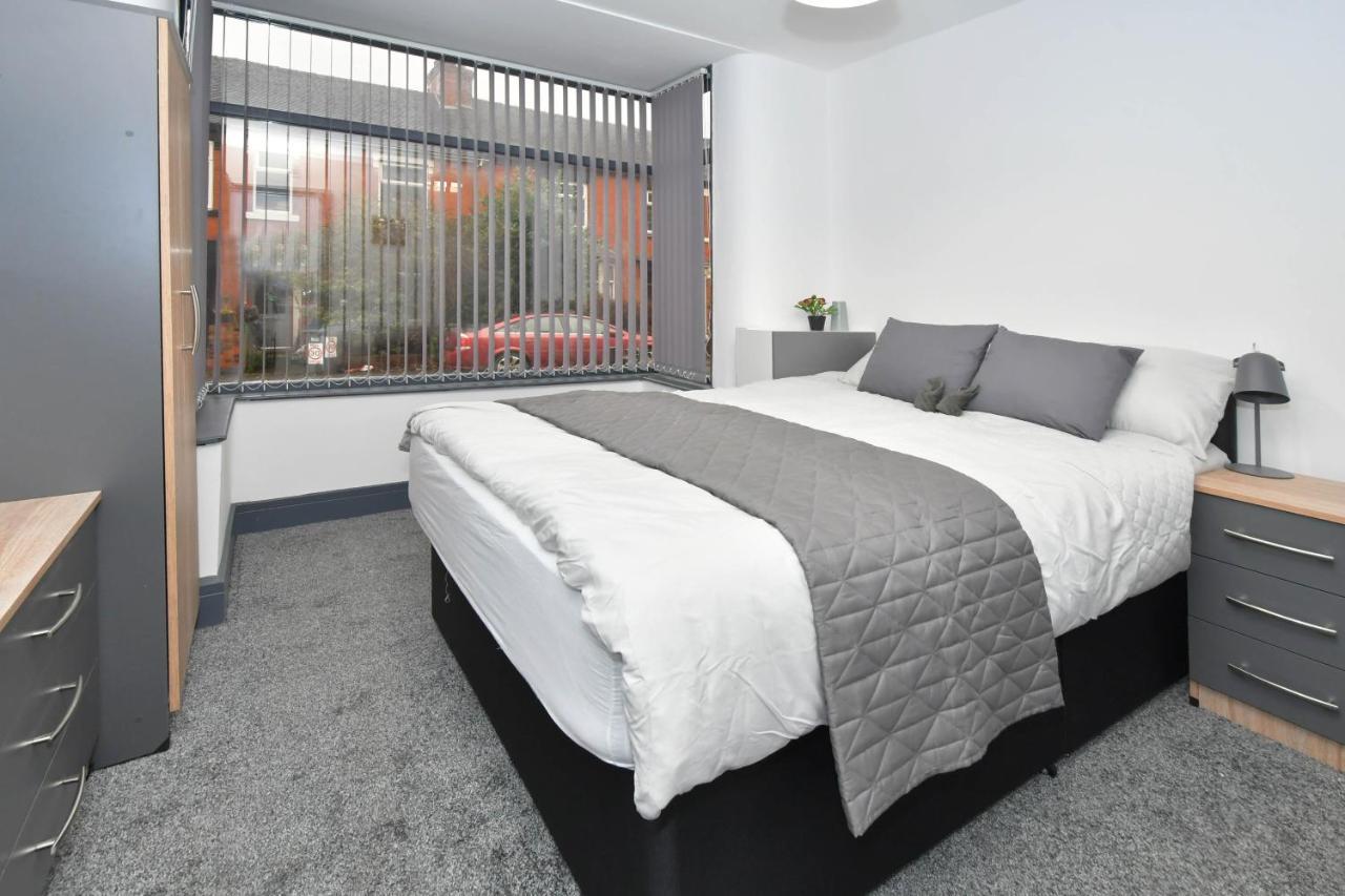 Townhouse @ Princes Road Stoke Exterior photo