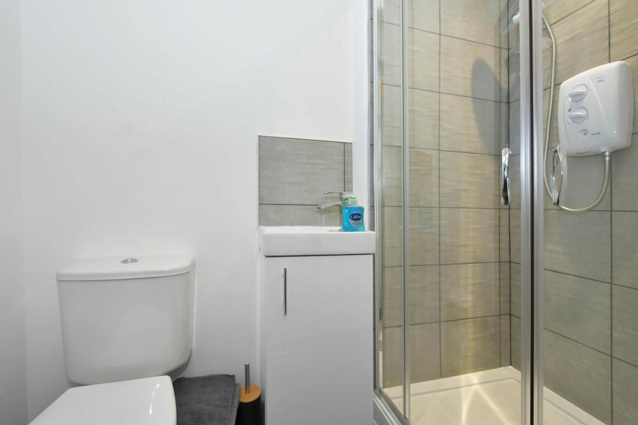 Townhouse @ Princes Road Stoke Exterior photo
